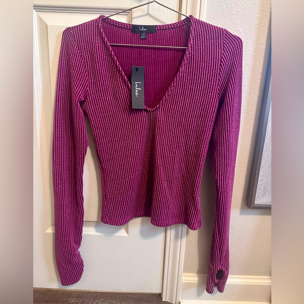 Lulus brand new runched long-sleeved top- maroon XS